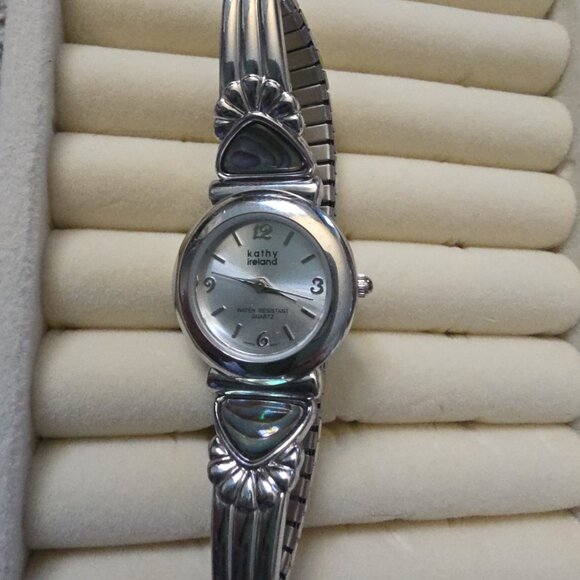 Womans Kathy Ireland Watch - Picture 2 of 5